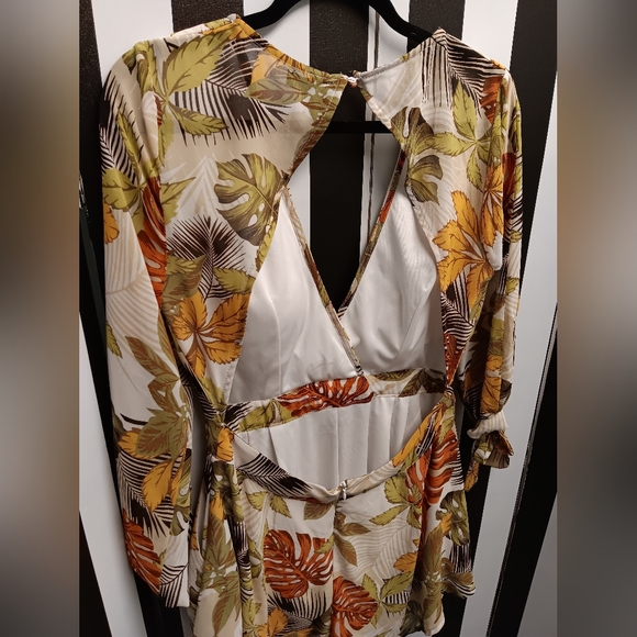 Jungle print romper - Picture 4 of 10